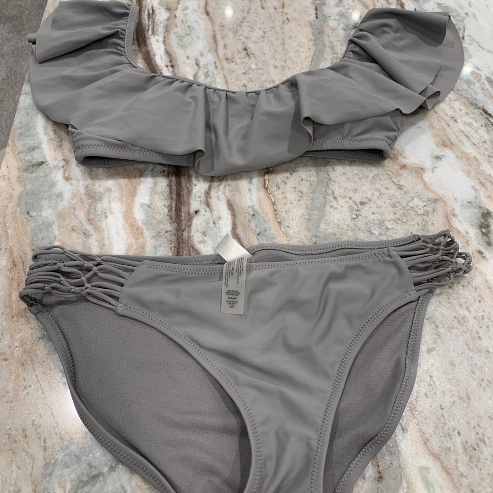 Off the shoulder swim